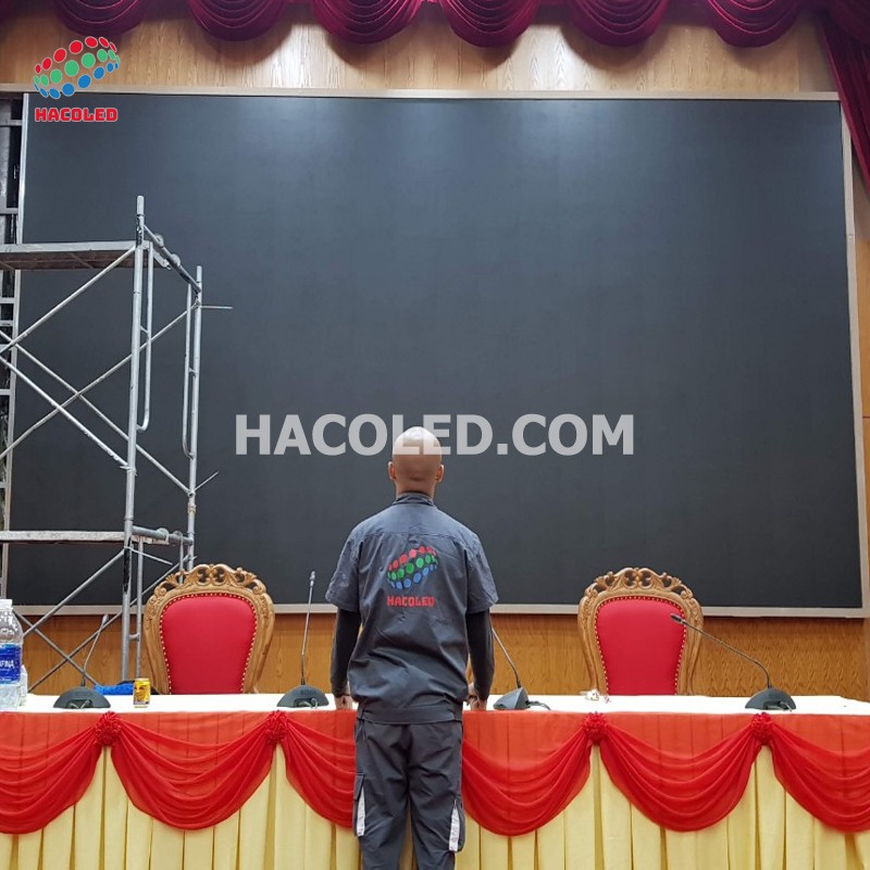 Màn hình LED P4 trong nhà (Indoor) 1