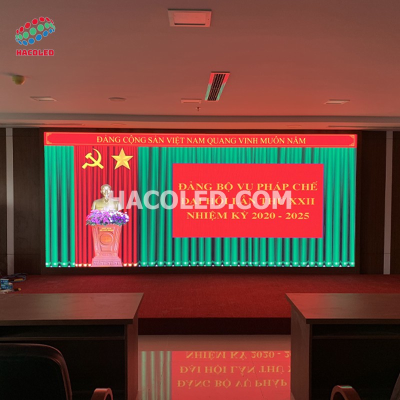 Màn hình LED P1.66 trong nhà