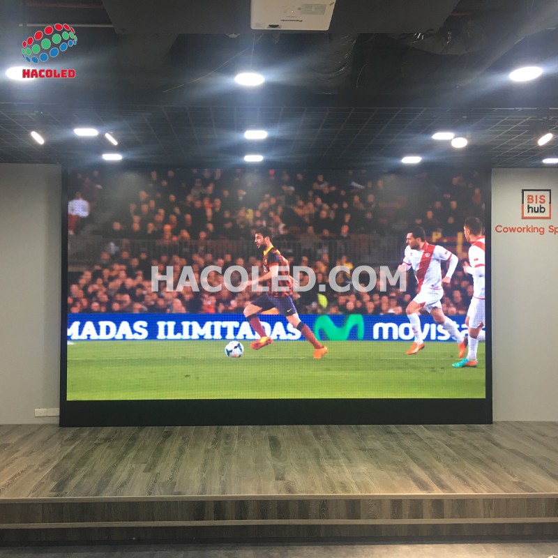 Màn hình LED P1.66 trong nhà 1